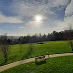 호텔 Azur En Ardenne 더뷔