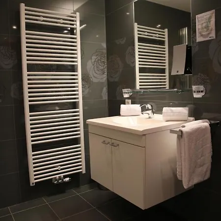 Azur En Ardenne Hotel