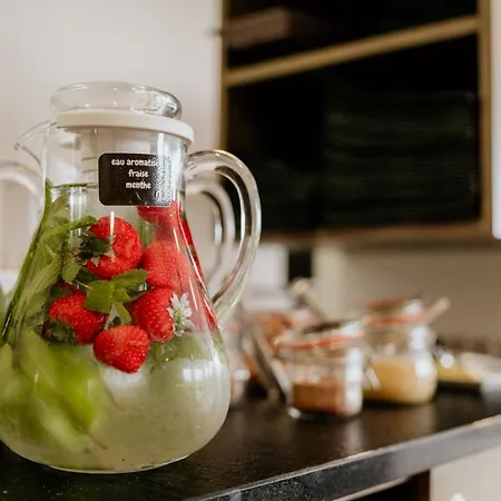 أزور إن أردين فندق