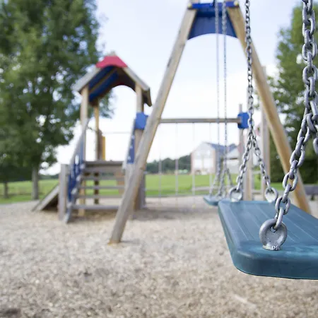 فندق أزور إن أردين