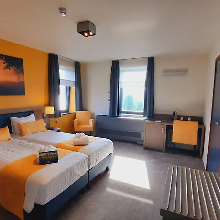 奥兹恩阿登纳酒店