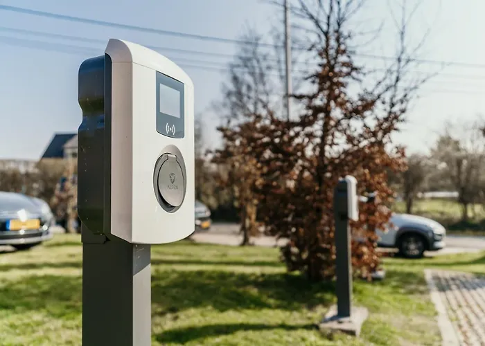 호텔 Azur En Ardenne 더뷔