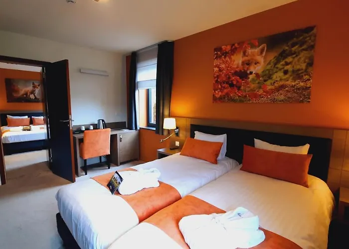 Azur En Ardenne 호텔