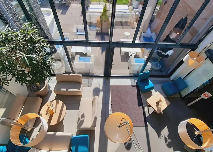 Azur En Ardenne 4* 더뷔