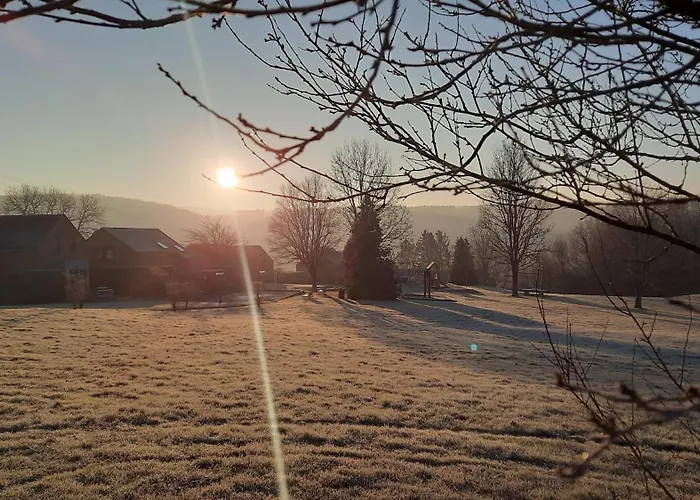 호텔 Azur En Ardenne 더뷔