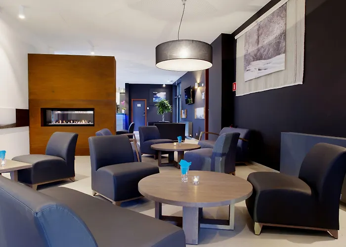 Azur En Ardenne 호텔 더뷔