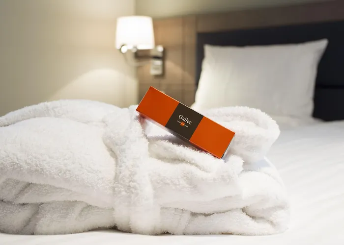 Azur En Ardenne 4* 더뷔