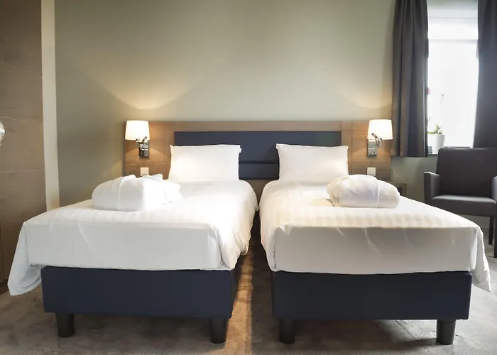 Azur En Ardenne 호텔 더뷔