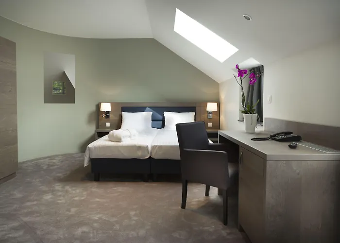 Azur En Ardenne 호텔