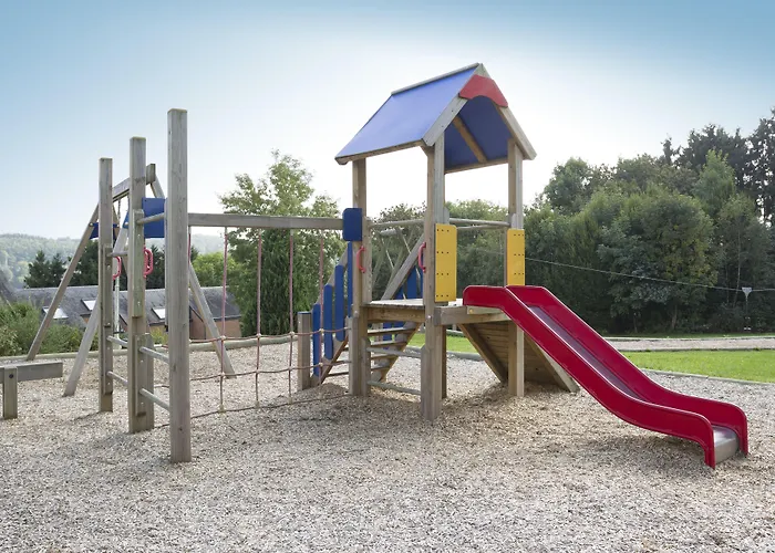 호텔 Azur En Ardenne 더뷔