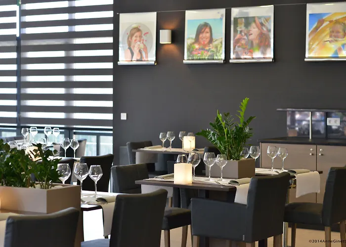 Azur En Ardenne 호텔 더뷔