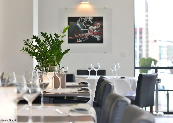 Azur En Ardenne 4* 더뷔