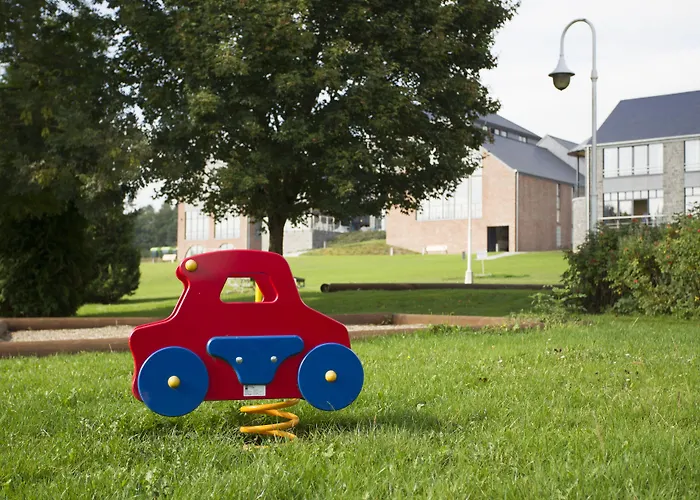 호텔 Azur En Ardenne 4*