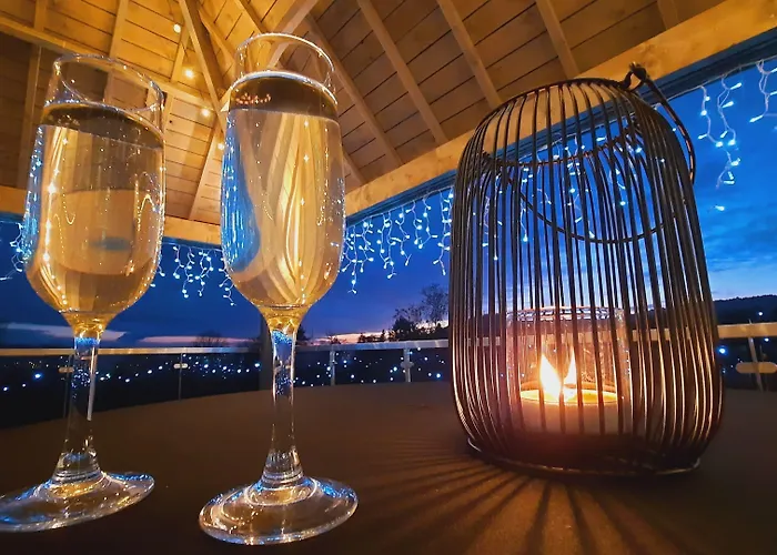 Azur En Ardenne 호텔 4*